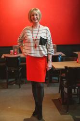 A red pencil skirt at the Jopenkerk in Haarlem