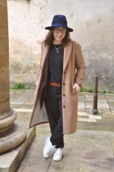 Manteau long camel & chapeau Aleane…