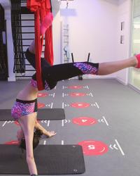 Ponte en forma practicando Antigravity