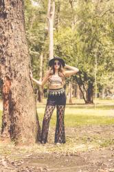 Flare Pants – Calça Flare de Renda