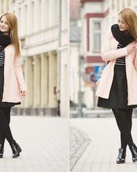 ROMANTIC LOOK & PINK COAT.