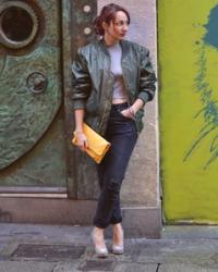 Feminine en Bombers