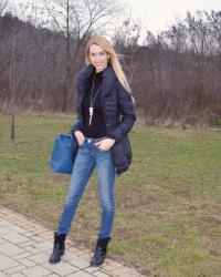 Outfit: Black & jeans