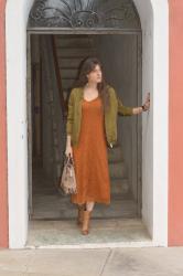 Orange lace midi dress and Khaki Bomber Jacket ♥ Robe midi en dentelle orange et bomber kaki