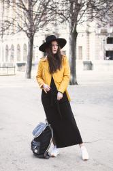 Yellow – Elodie in Paris