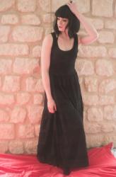 Concours : gagnez une robe noire en dentelle Derhy