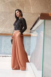 5 Style Tips On How To Wear Wide Leg Palazzo Pants
