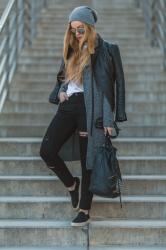 CHOKER & BASIC CARDIGAN