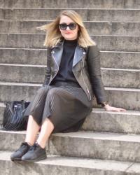 #4 LBES: All Black