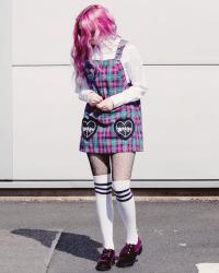 TARTAN PINAFORE