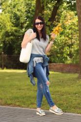 Jeans & silver & white