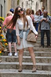 Look of the day: White dress for “Temps de Flors”