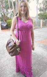 Postpartum Outfits: Maxi Dress, Maxi Skirt and Cross Body Bags