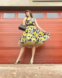 {Review} Roses are Yellow: Introducing 1950’s Glam