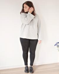 OUTFIT | FLARED SLEEVE SWEATS