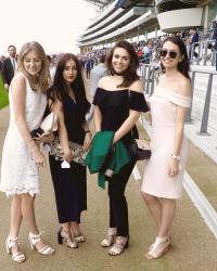 Ascot Races with Wallis