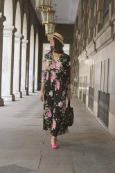 Canotier y maxi vestido de flores 