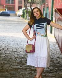 Un look lady con falda midi