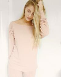 LAZY DAY OUTFIT | BLUSH PINK LOUNGEWEAR