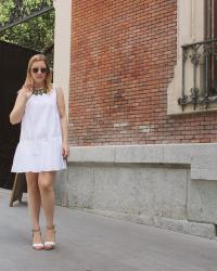 WHITE DRESS AND MEXICAN NECKLACE