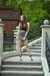 BLACK TOP GREY SKIRT | SZCZAWNICA