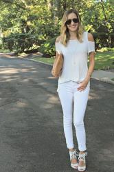 3 WAYS TO STYLE WHITE JEANS
