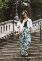 White & Tropical – Elodie in Paris