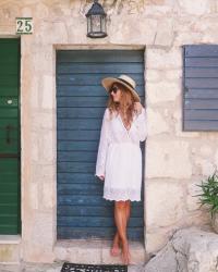 PALMIZANA & WHITE DRESS