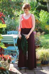Wide Leg Trousers & Vintage finds | Aubergine, Green and Orange.