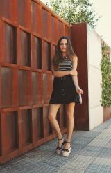 Striped crop top & buttoned skirt