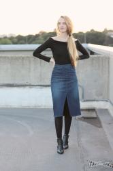 Styling a Denim Midi Skirt for Autumn