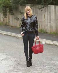My 43rd Birthday: Black Sequin Sweatshirt, Skinny Jeans and a Red Tote Bag