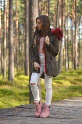 PINK BURGUNDY AND WHITE LOOK | NETMODA