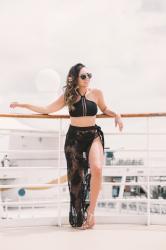 Cruise: Out of Office with Bikinis and Piña Coladas