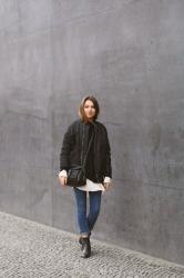 Outfit: Black Bomber Jacket