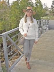 FUNNEL NECK SWEATER