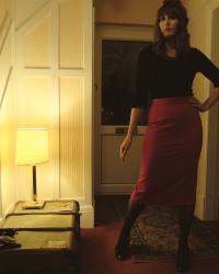 Foxy Lady: House of Foxy Pencil Skirt Review