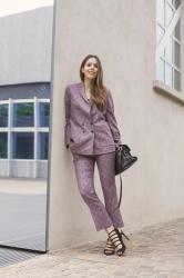 Tailleur stampato: ecco perchè i tailleur giacca e pantaloni sono così femminili!