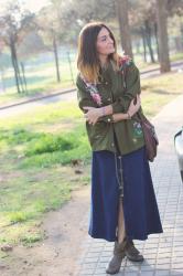 Chaqueta militar con bordados de Sammydress