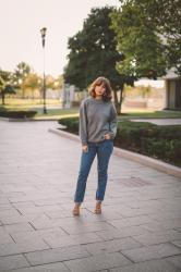 SLOUCHY GRAY SWEATER