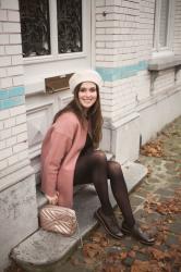 Outfit: beret, pink cocoon coat and brogues