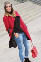 Look básico con botines y chaquetón de GAMISS