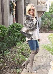 4 Tips: How To Wear Over The Knee Boots Over 40