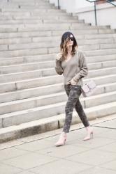 NEUTRAL IN CAMO + BLUSH 