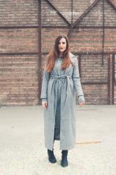 OUTFIT: All in Grey - der extralange Mantel