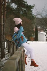 Geaca din denim cu broderie 