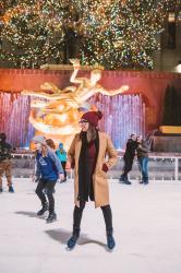 Iceskating at the Rockefeller Center  /// WINTER FASHION