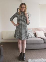 60S ESQUE SHIFT DRESS