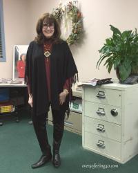 Fashion Over 50 Style Tip: How I Wear My Faux Leather Leggings