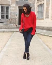 Le petit pull rouge 